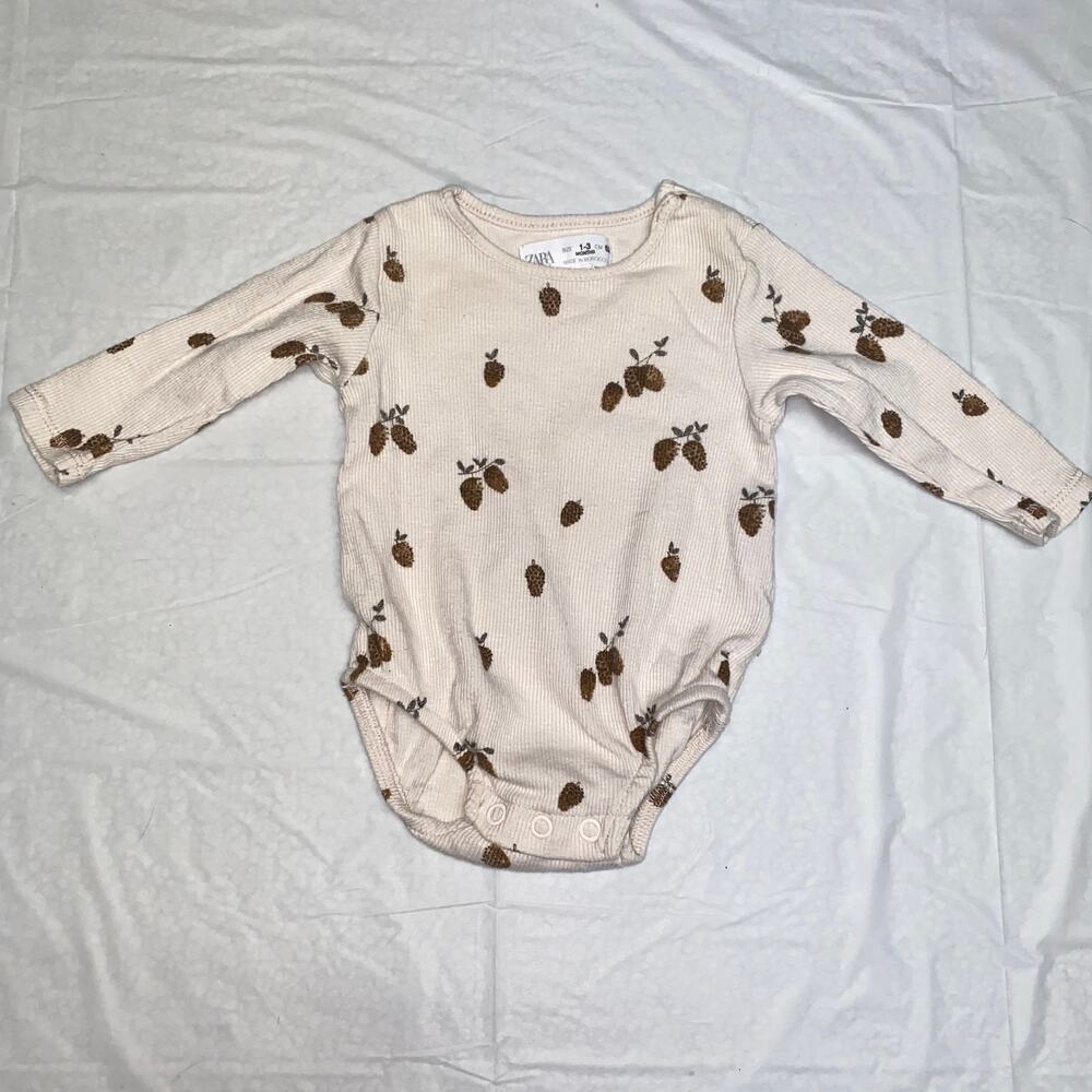 Zara Unisex Baby Cream Pinecone Long Sleeve Ribbed Bodysuit One-Piece 1-3 Months